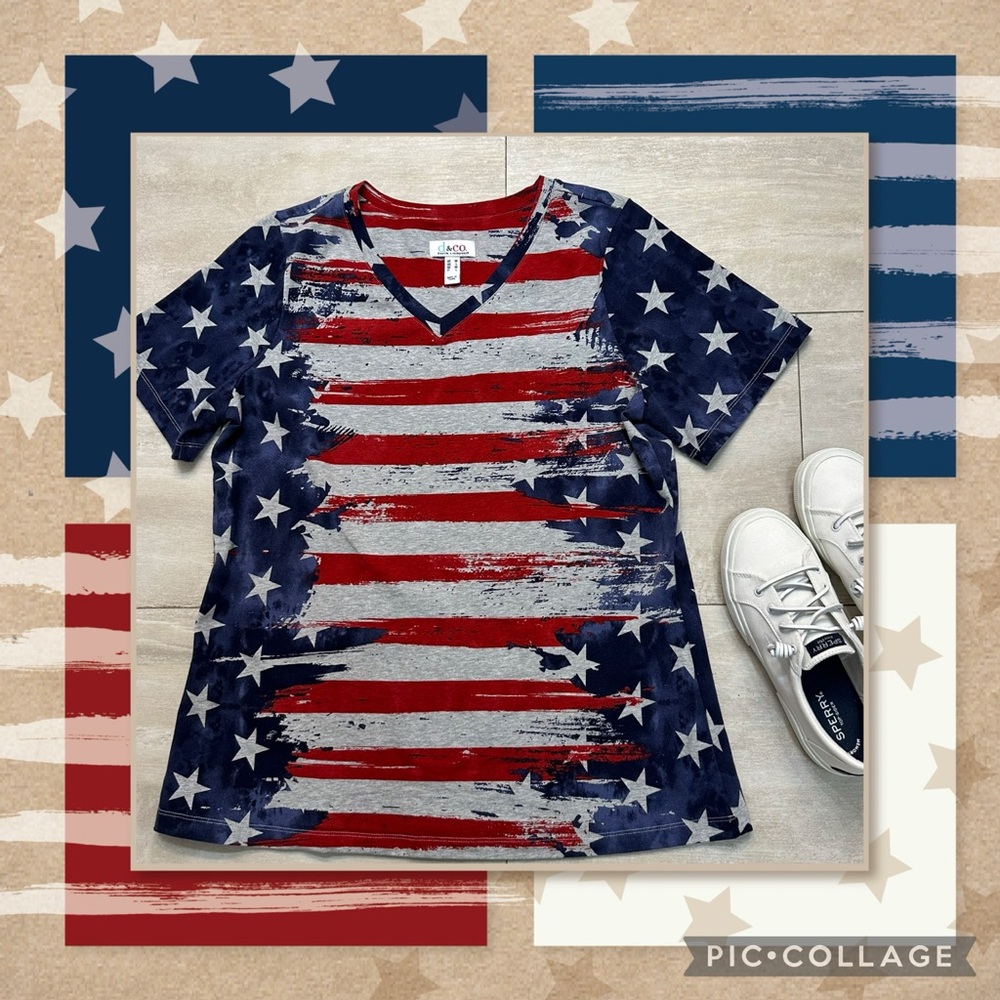 Price ✂️ Lovely Americana Top Sz M